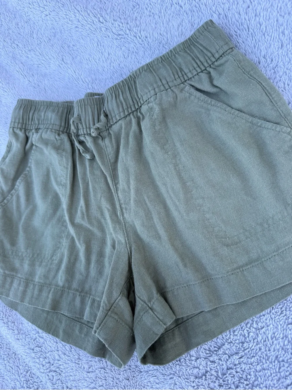 Old Navy Girls Olive Shorts- Medium